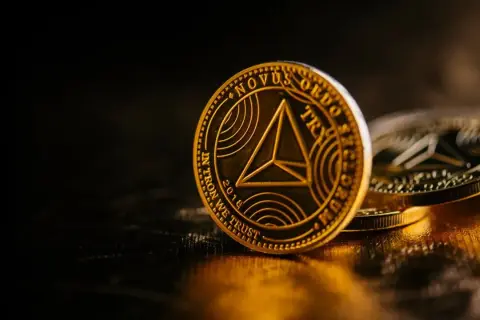 TRON coin: jak inwestować w TRX i unikać strat na rynku
