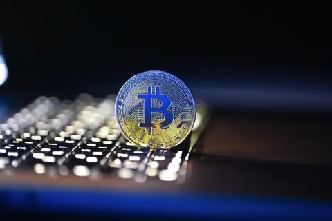 Kryptowaluty w iGamingu - o co tu właściwie chodzi?
